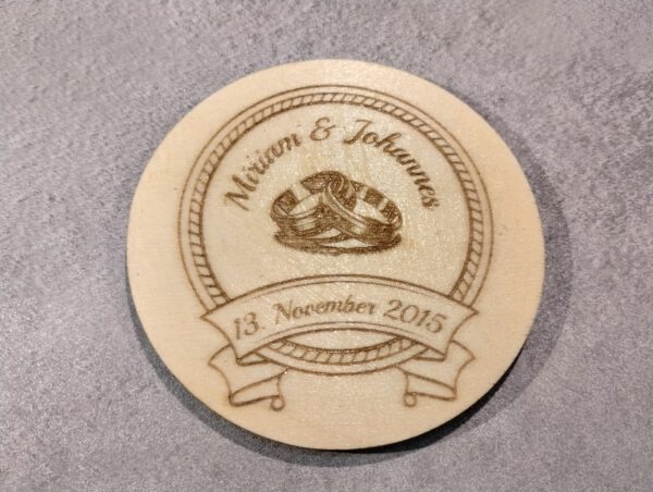 Individuelle Holzuntersetzer für Hochzeit, Jubiläum, Geburtstag, Taufe und vieles mehr - personalisierbar mit eigenem Text - Image 3