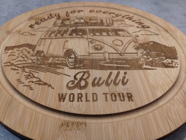 Brotzeit Brett "Bulli World Tour" aus Bambus, mit Gravur - personalisierbar - Image 3