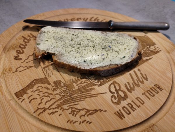 Brotzeit Brett "Bulli World Tour" aus Bambus, mit Gravur - personalisierbar - Image 2